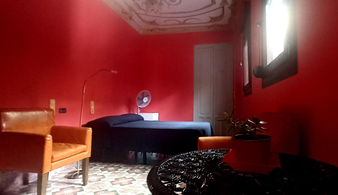 Casa Artistica Bed & Breakfast กันดิอา ภายนอก รูปภาพ
